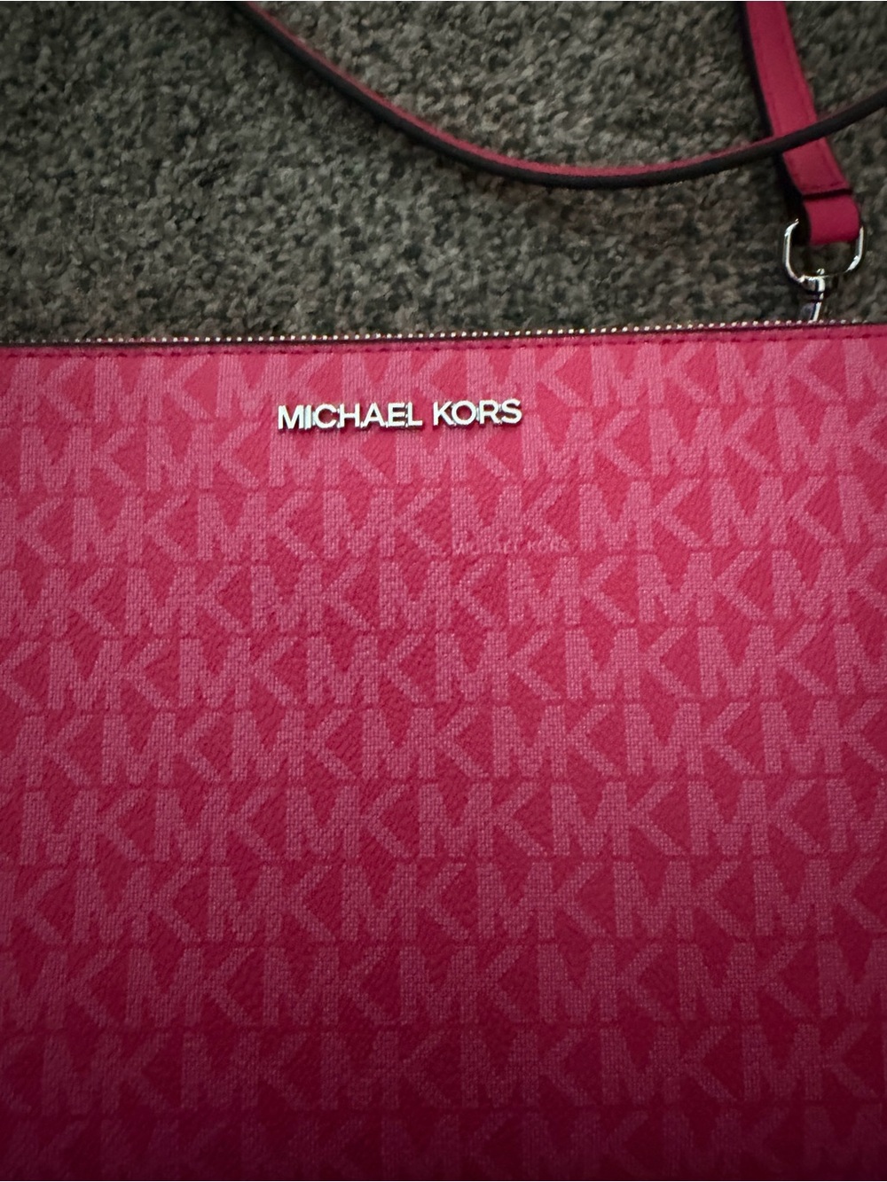Michael Kors Pink Signature Crossbody Bag NWT - Picture 3 of 7